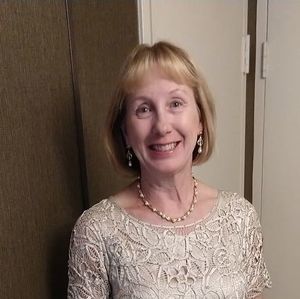 Meet your Posher, Laurie